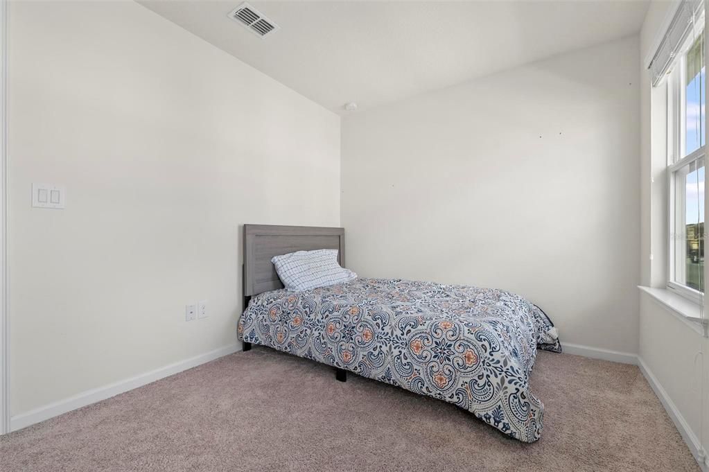 Active With Contract: $2,250 (3 beds, 2 baths, 1635 Square Feet)