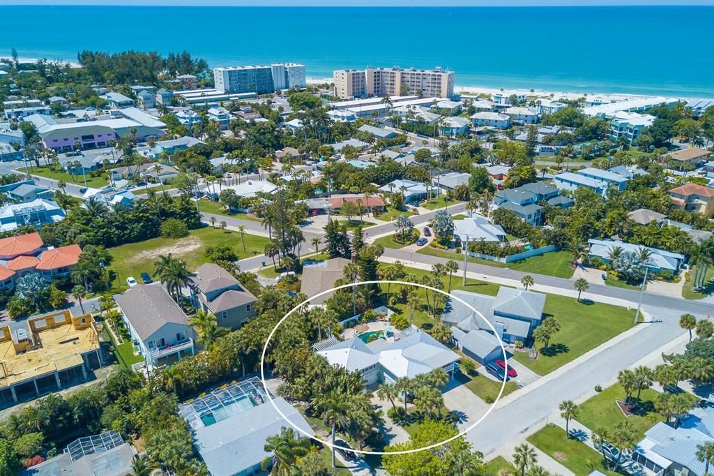 For Rent: $3,800 (2 beds, 1 baths, 750 Square Feet)