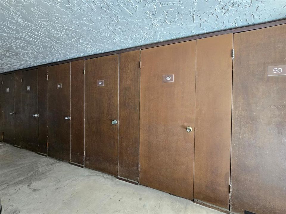 Под контрактом: $325,000 (3 спален, 2 ванн, 1820 Квадратных фут)