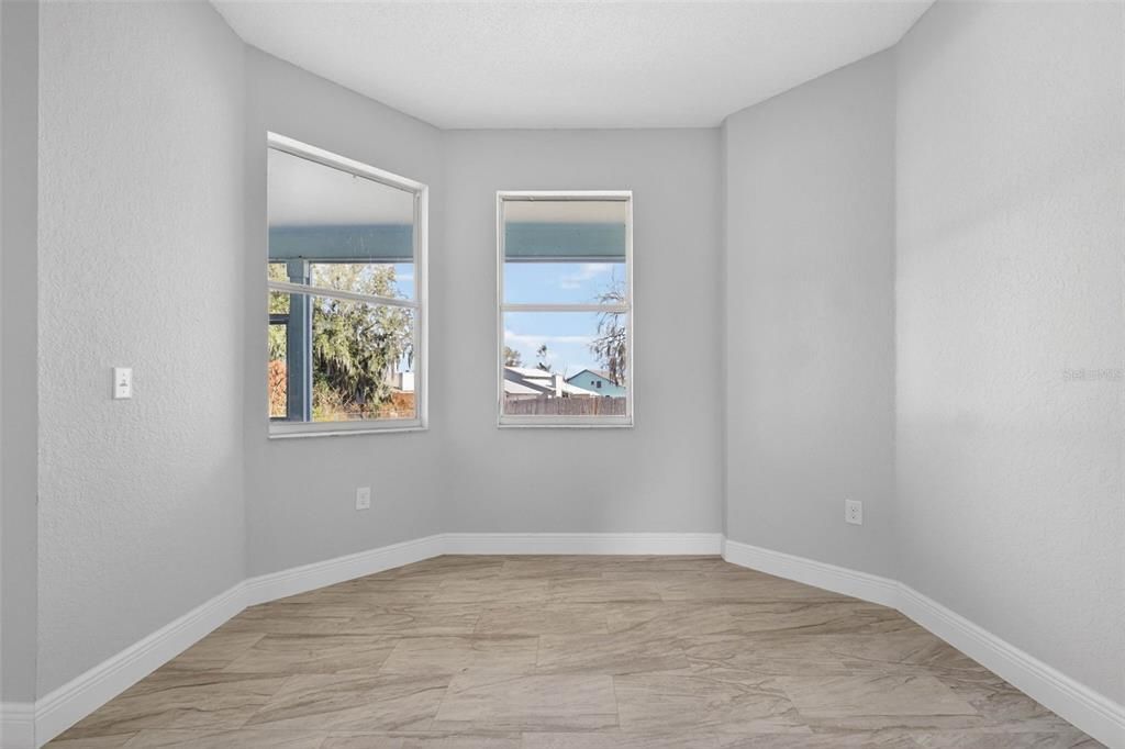 For Sale: $460,000 (4 beds, 2 baths, 2385 Square Feet)