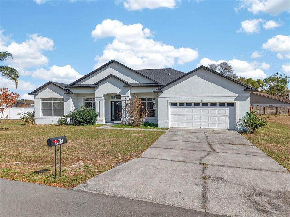 For Sale: $460,000 (4 beds, 2 baths, 2385 Square Feet)