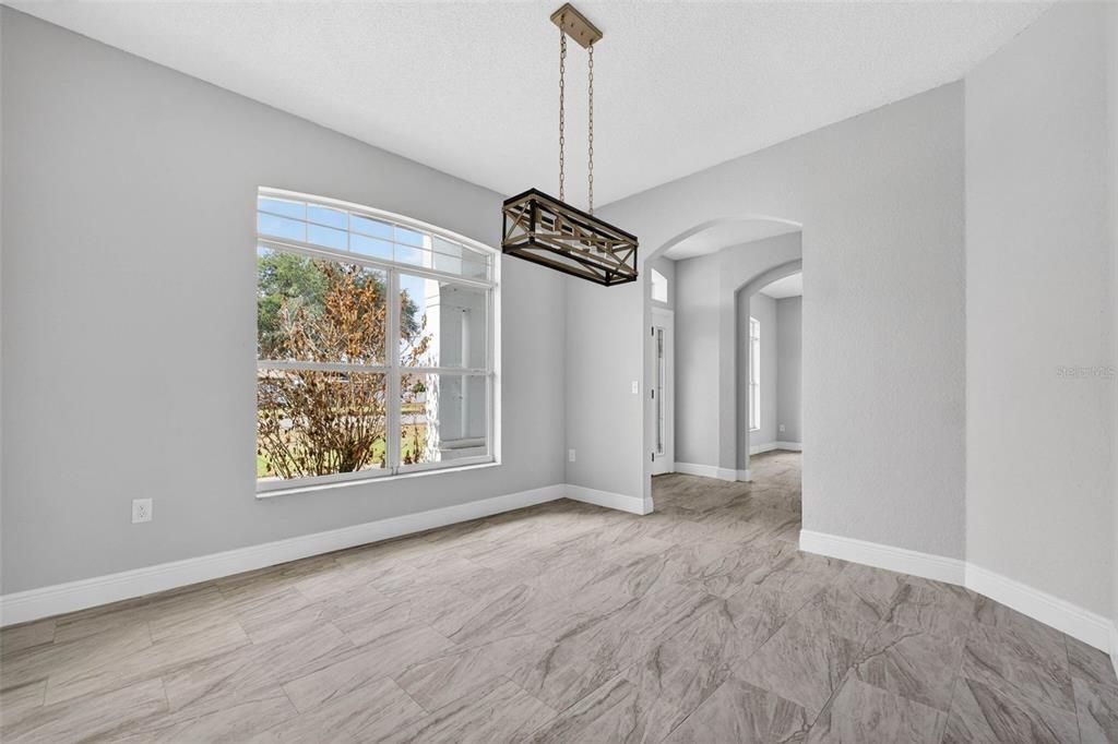 For Sale: $460,000 (4 beds, 2 baths, 2385 Square Feet)