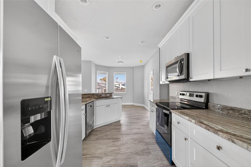 For Sale: $460,000 (4 beds, 2 baths, 2385 Square Feet)