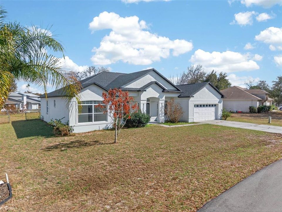 For Sale: $460,000 (4 beds, 2 baths, 2385 Square Feet)