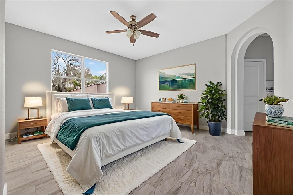 For Sale: $460,000 (4 beds, 2 baths, 2385 Square Feet)