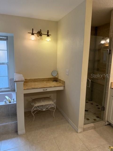 For Sale: $439,900 (3 beds, 2 baths, 2082 Square Feet)