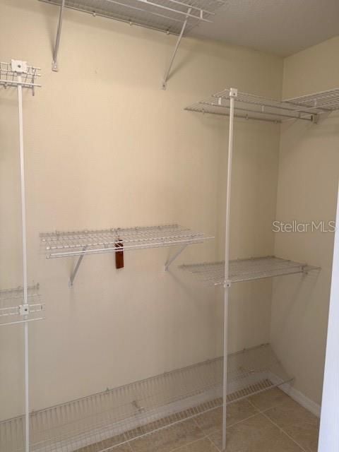For Sale: $439,900 (3 beds, 2 baths, 2082 Square Feet)