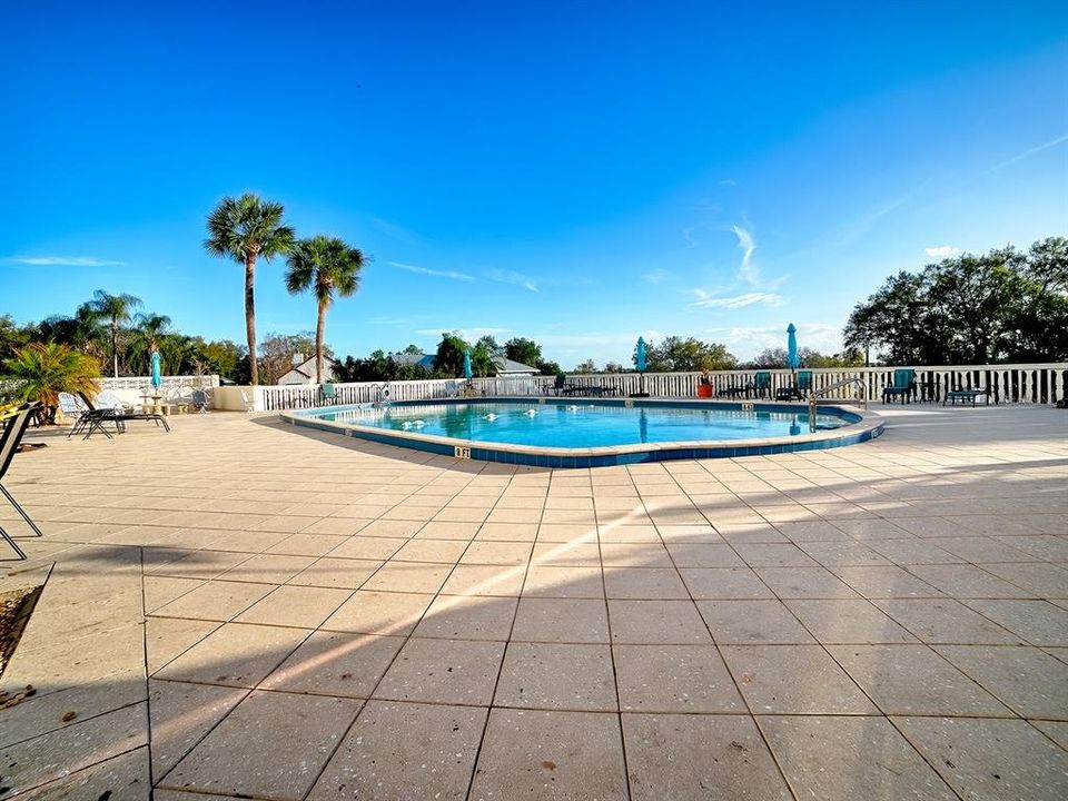 Activo con contrato: $289,900 (2 camas, 2 baños, 1209 Pies cuadrados)