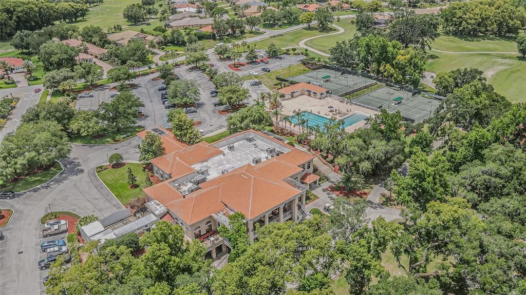 En Venta: $825,000 (4 camas, 3 baños, 3240 Pies cuadrados)