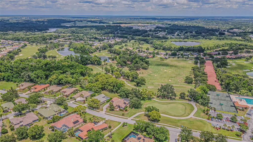 En Venta: $825,000 (4 camas, 3 baños, 3240 Pies cuadrados)