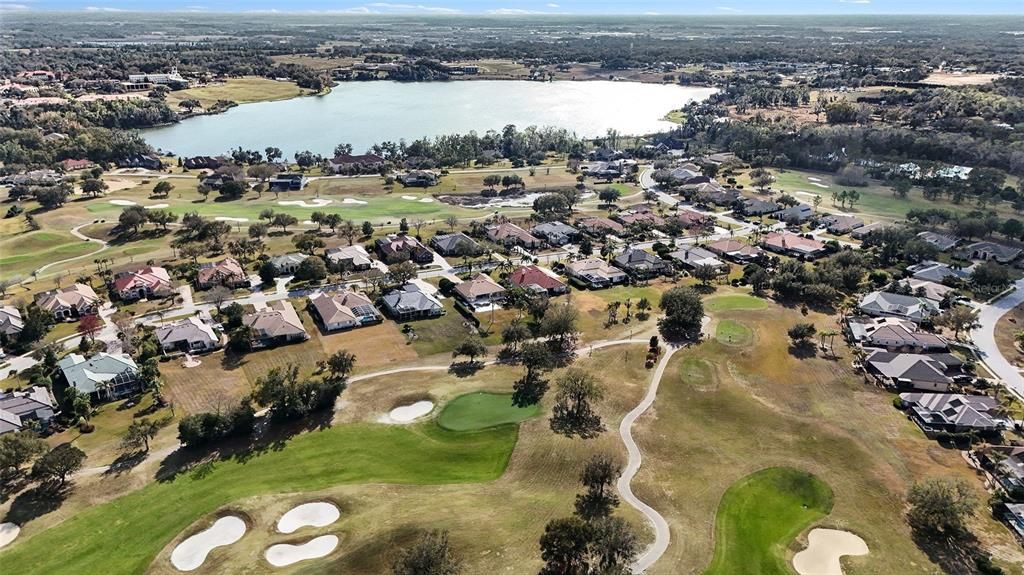 En Venta: $825,000 (4 camas, 3 baños, 3240 Pies cuadrados)