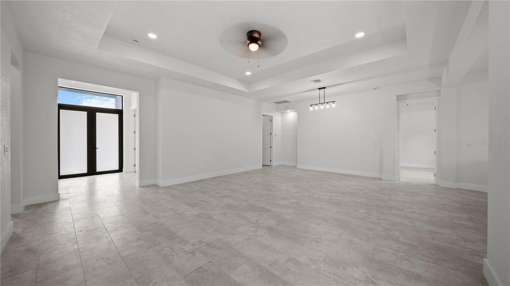 Active With Contract: $399,000 (4 beds, 2 baths, 1848 Square Feet)