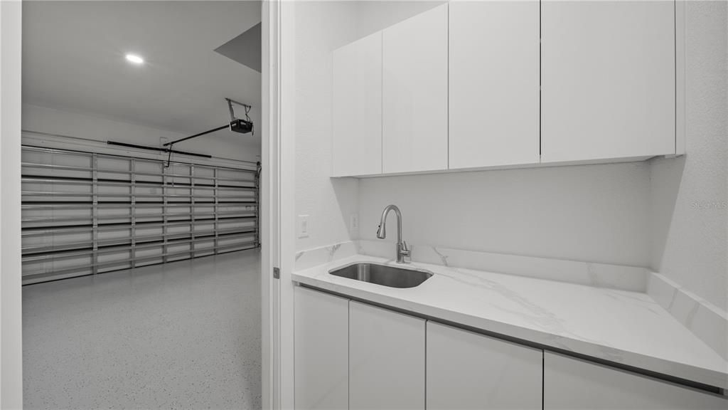 Active With Contract: $399,000 (4 beds, 2 baths, 1848 Square Feet)