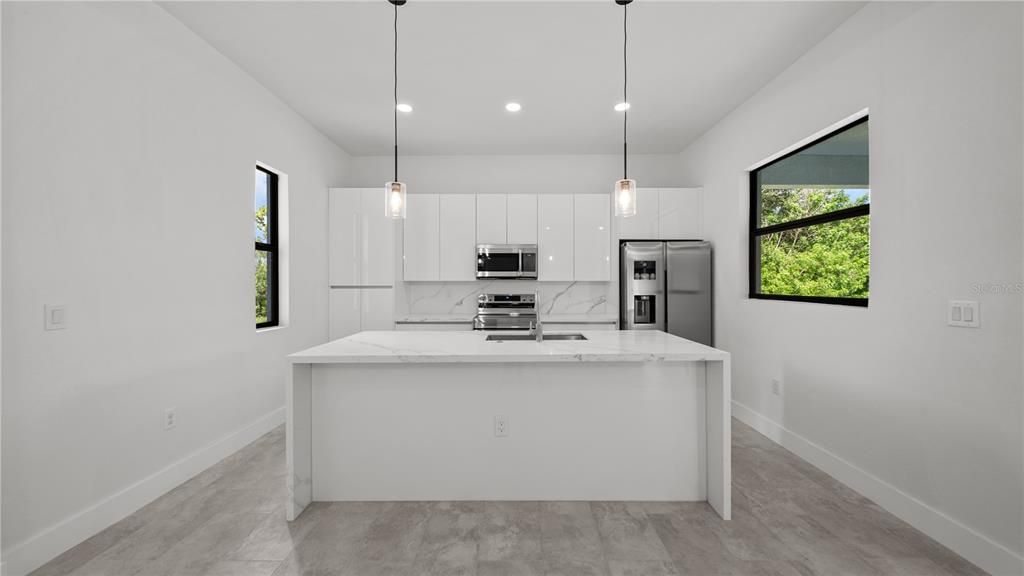 Active With Contract: $399,000 (4 beds, 2 baths, 1848 Square Feet)