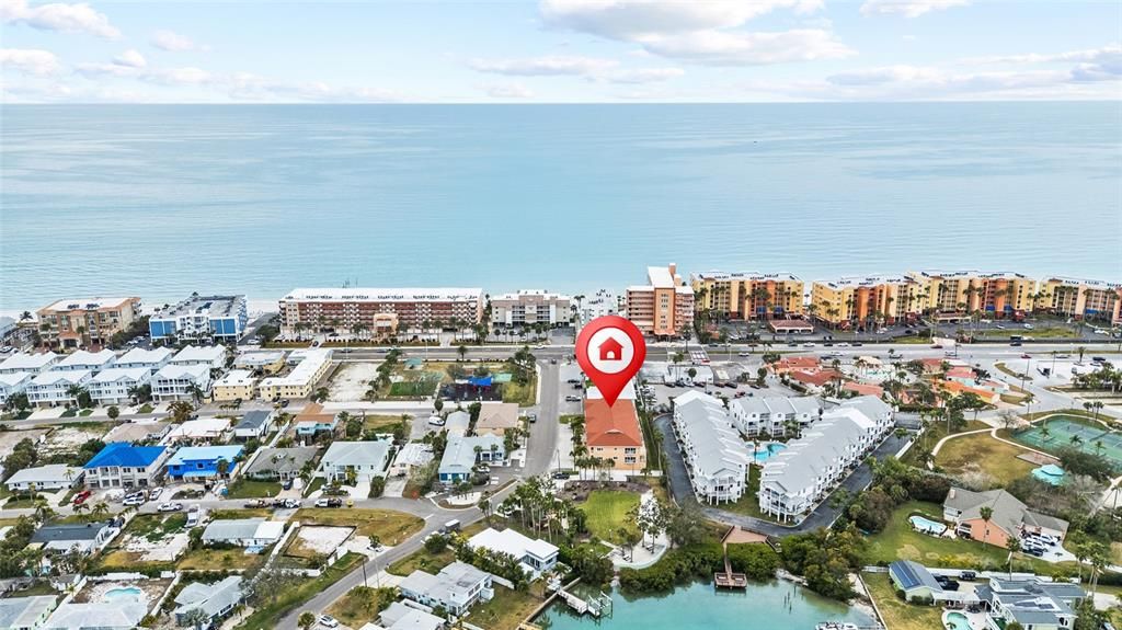 For Sale: $775,000 (3 beds, 3 baths, 2510 Square Feet)