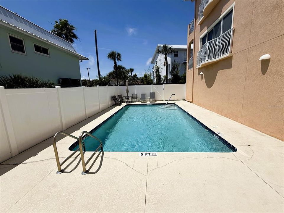 For Sale: $775,000 (3 beds, 3 baths, 2510 Square Feet)