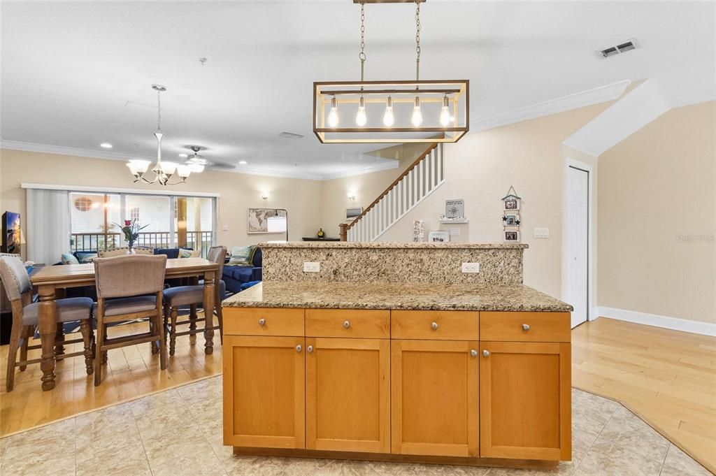 For Sale: $775,000 (3 beds, 3 baths, 2510 Square Feet)