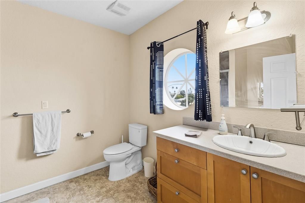 For Sale: $775,000 (3 beds, 3 baths, 2510 Square Feet)