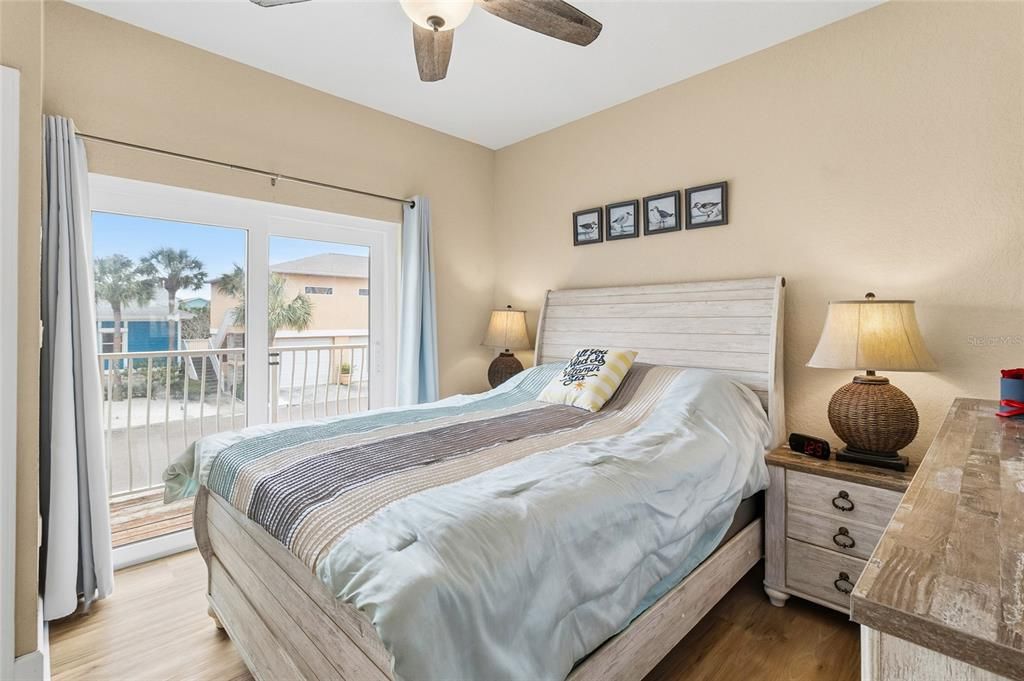 For Sale: $775,000 (3 beds, 3 baths, 2510 Square Feet)