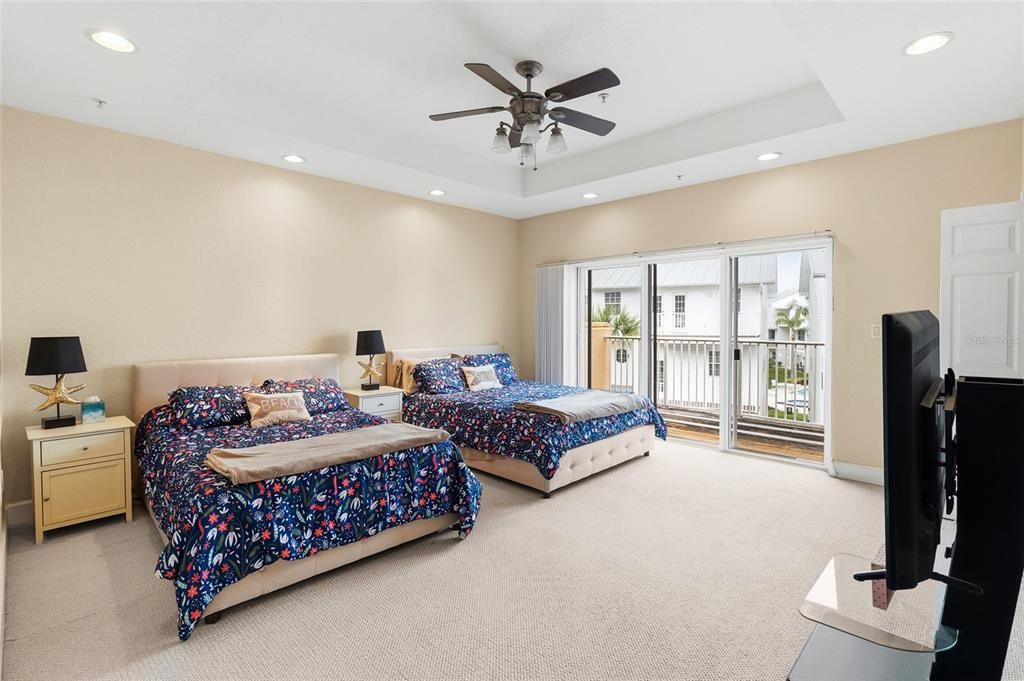 For Sale: $775,000 (3 beds, 3 baths, 2510 Square Feet)