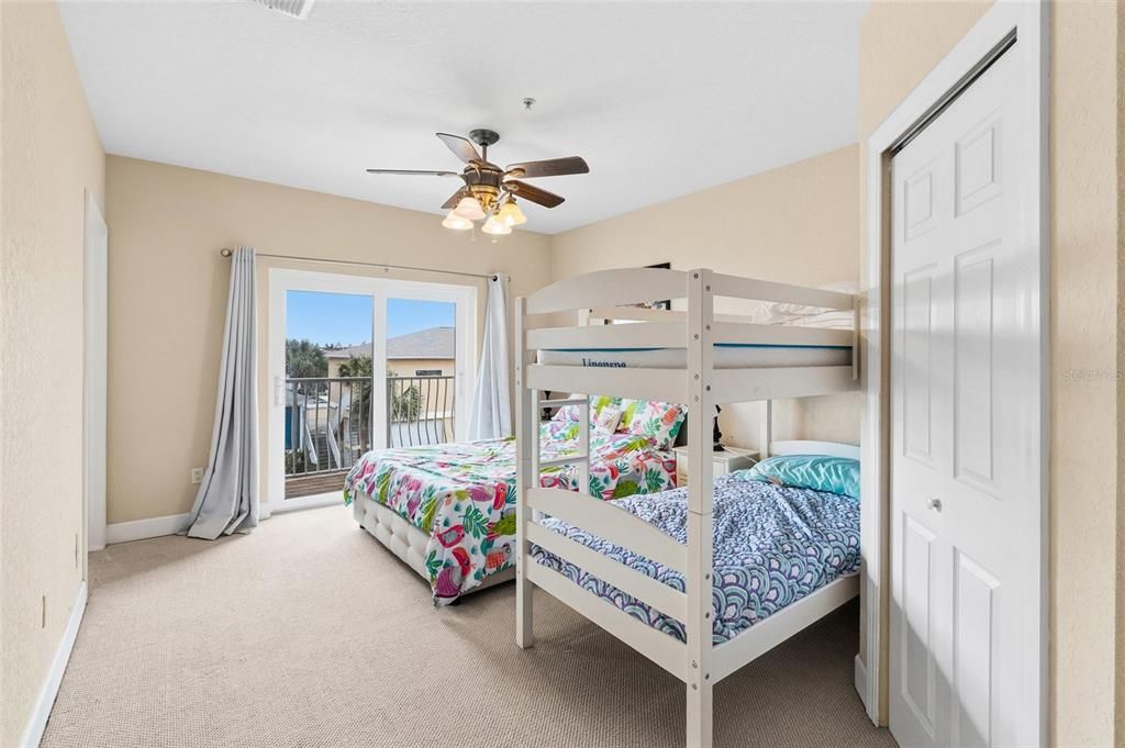 For Sale: $775,000 (3 beds, 3 baths, 2510 Square Feet)