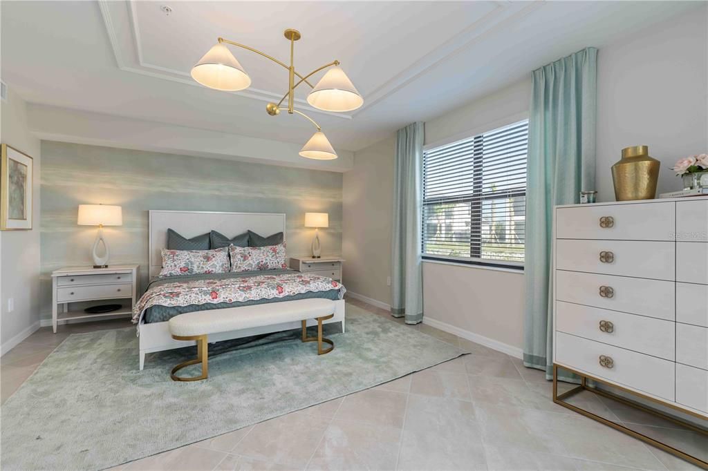 Под контрактом: $399,000 (3 спален, 2 ванн, 1741 Квадратных фут)