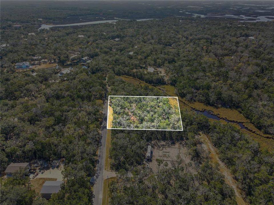 En Venta: $115,000 (1.40 acres)