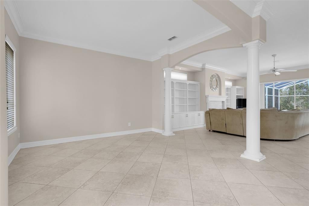 For Sale: $1,000,000 (6 beds, 3 baths, 4076 Square Feet)