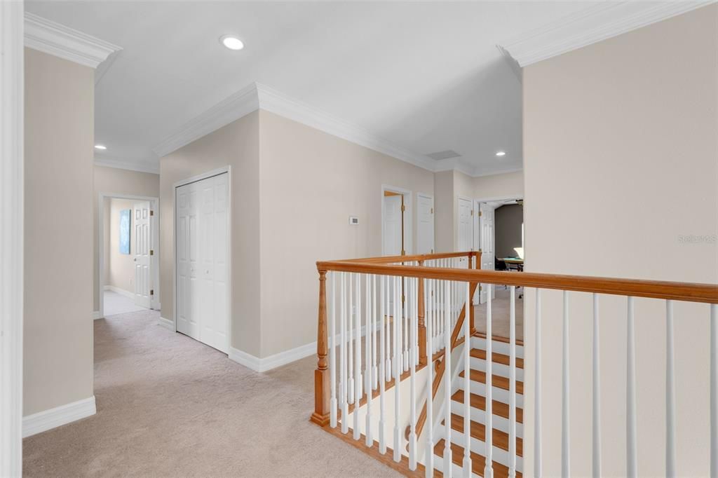 For Sale: $1,000,000 (6 beds, 3 baths, 4076 Square Feet)
