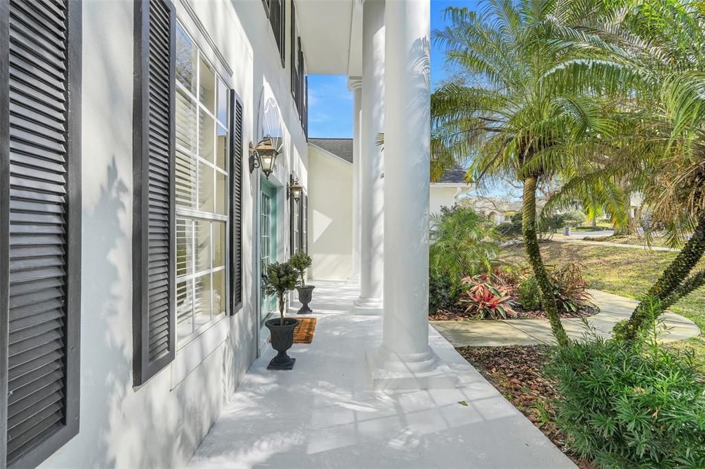 For Sale: $1,000,000 (6 beds, 3 baths, 4076 Square Feet)