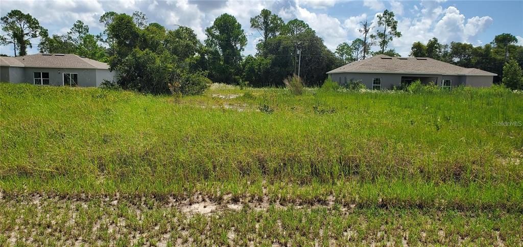 待售: $32,500 (0.16 acres)