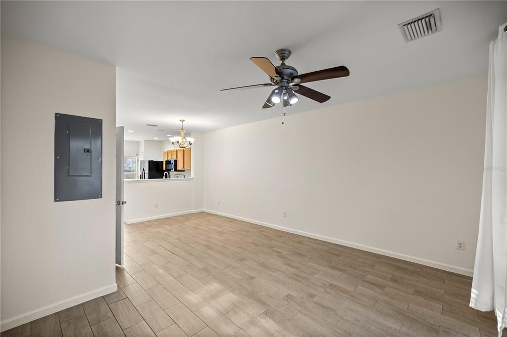 For Rent: $1,525 (2 beds, 2 baths, 1134 Square Feet)