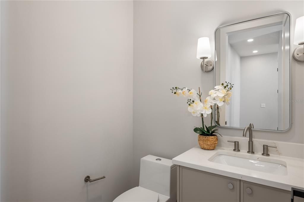 For Sale: $1,749,000 (5 beds, 4 baths, 3592 Square Feet)