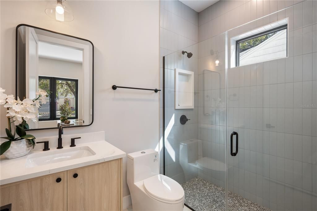 For Sale: $1,749,000 (5 beds, 4 baths, 3592 Square Feet)