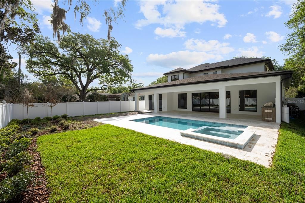 For Sale: $1,749,000 (5 beds, 4 baths, 3592 Square Feet)