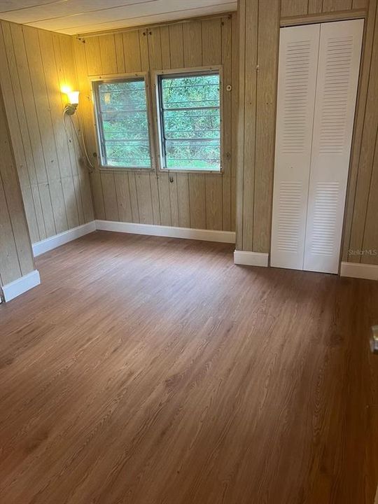 For Sale: $120,000 (2 beds, 2 baths, 720 Square Feet)