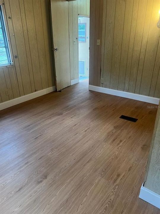 For Sale: $120,000 (2 beds, 2 baths, 720 Square Feet)