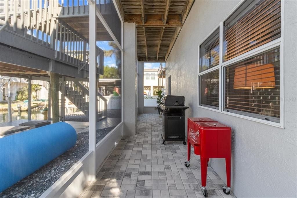 En Venta: $995,000 (4 camas, 3 baños, 1736 Pies cuadrados)
