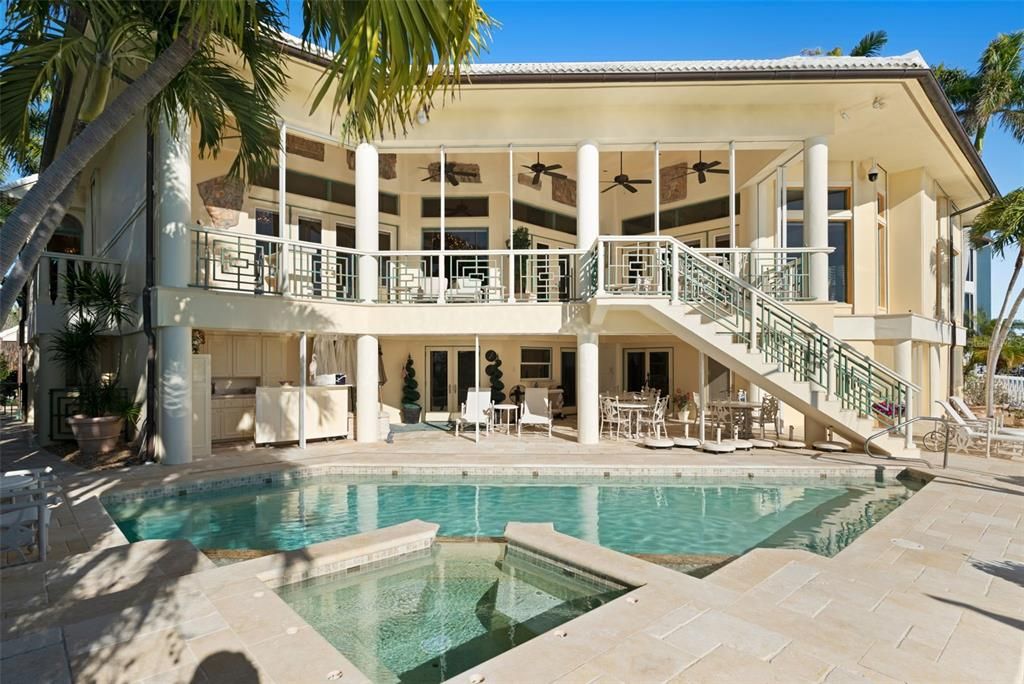 For Sale: $7,850,000 (5 beds, 5 baths, 4395 Square Feet)