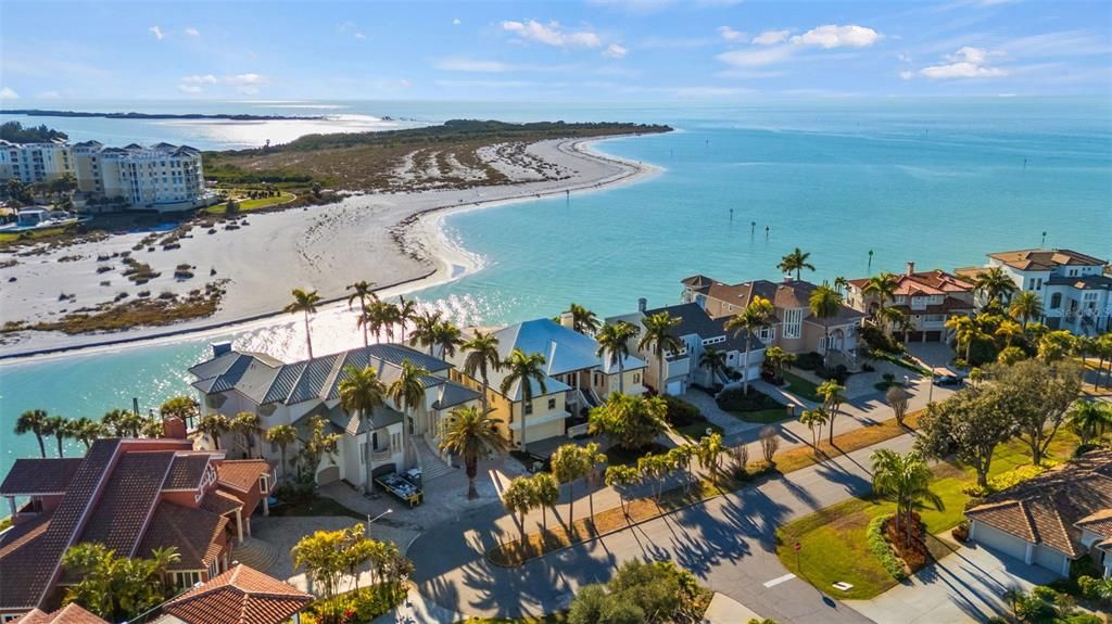 For Sale: $7,850,000 (5 beds, 5 baths, 4395 Square Feet)