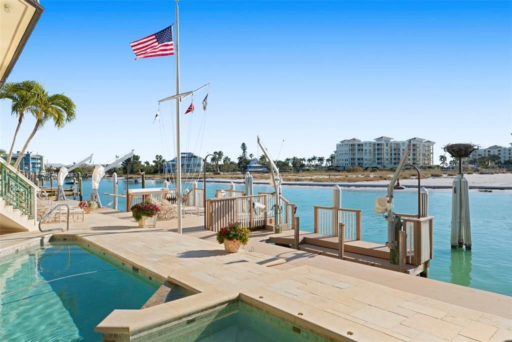 For Sale: $7,850,000 (5 beds, 5 baths, 4395 Square Feet)