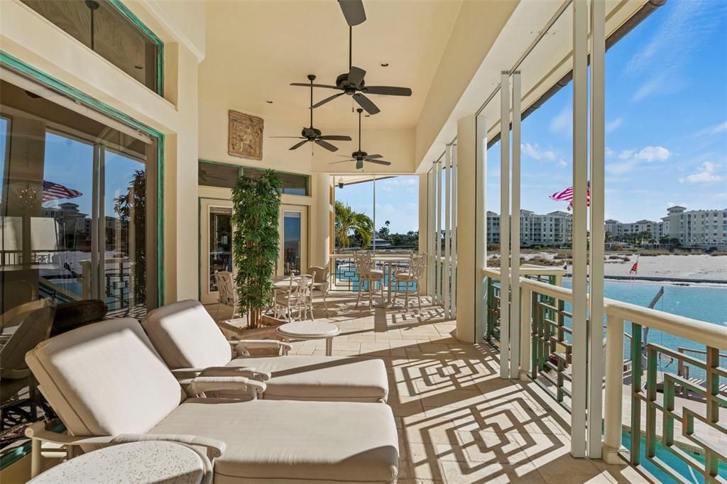 For Sale: $7,850,000 (5 beds, 5 baths, 4395 Square Feet)