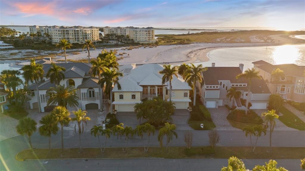 For Sale: $7,850,000 (5 beds, 5 baths, 4395 Square Feet)