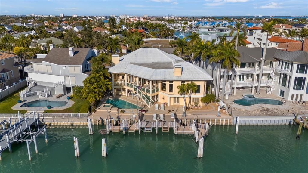 For Sale: $7,850,000 (5 beds, 5 baths, 4395 Square Feet)
