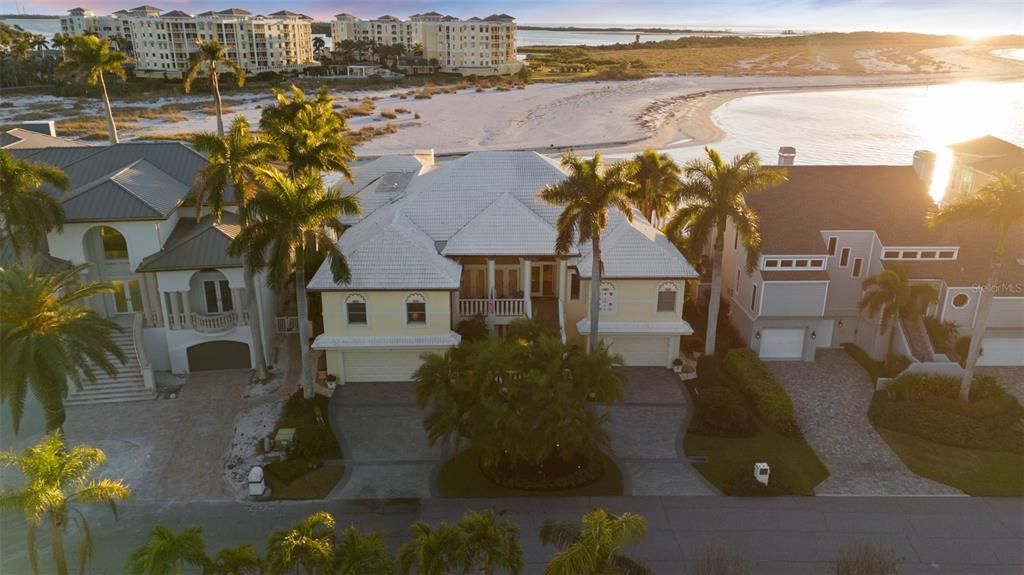 For Sale: $7,850,000 (5 beds, 5 baths, 4395 Square Feet)