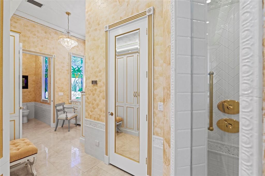 For Sale: $7,850,000 (5 beds, 5 baths, 4395 Square Feet)