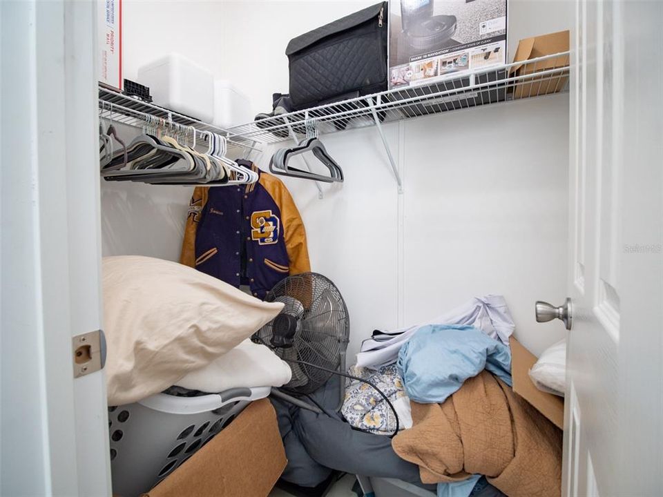 For Sale: $355,000 (3 beds, 2 baths, 1612 Square Feet)