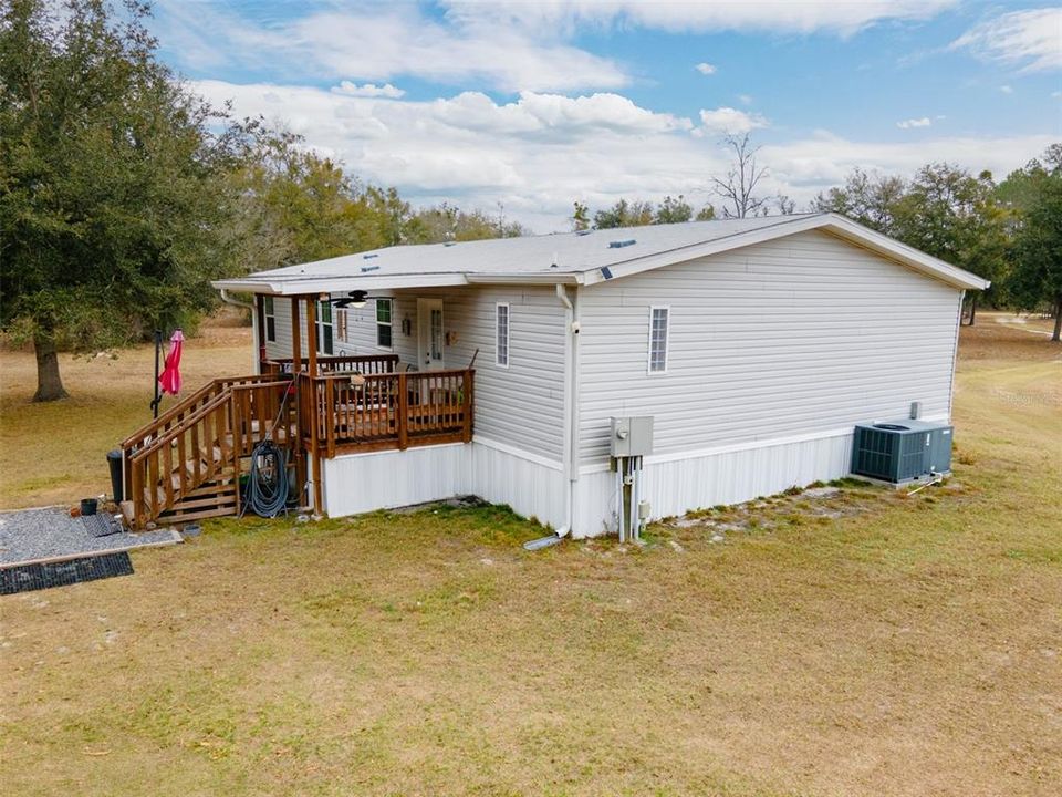 For Sale: $355,000 (3 beds, 2 baths, 1612 Square Feet)