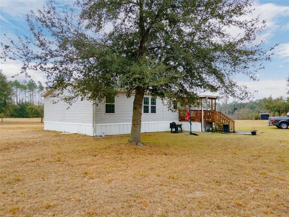 For Sale: $355,000 (3 beds, 2 baths, 1612 Square Feet)