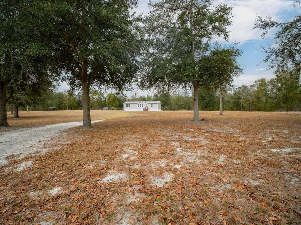 For Sale: $355,000 (3 beds, 2 baths, 1612 Square Feet)